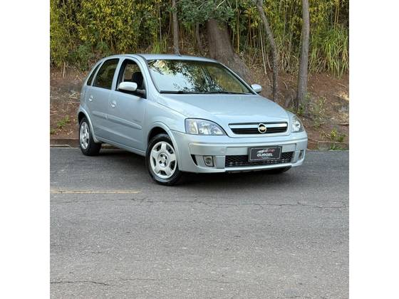 CHEVROLET CORSA 1.4 MPFI PREMIUM 8V FLEX 4P MANUAL CHEVROLET CORSA 1.4 MPFI PREMIUM 8V FLEX 4P MANUAL